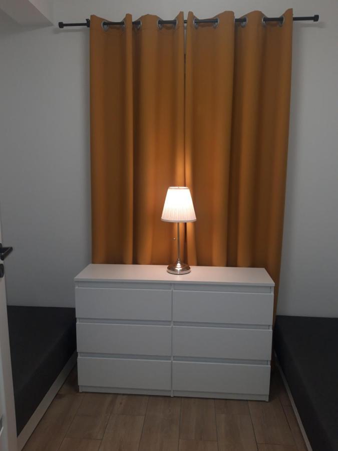 Domek W Parku Lägenhet Hel Exteriör bild